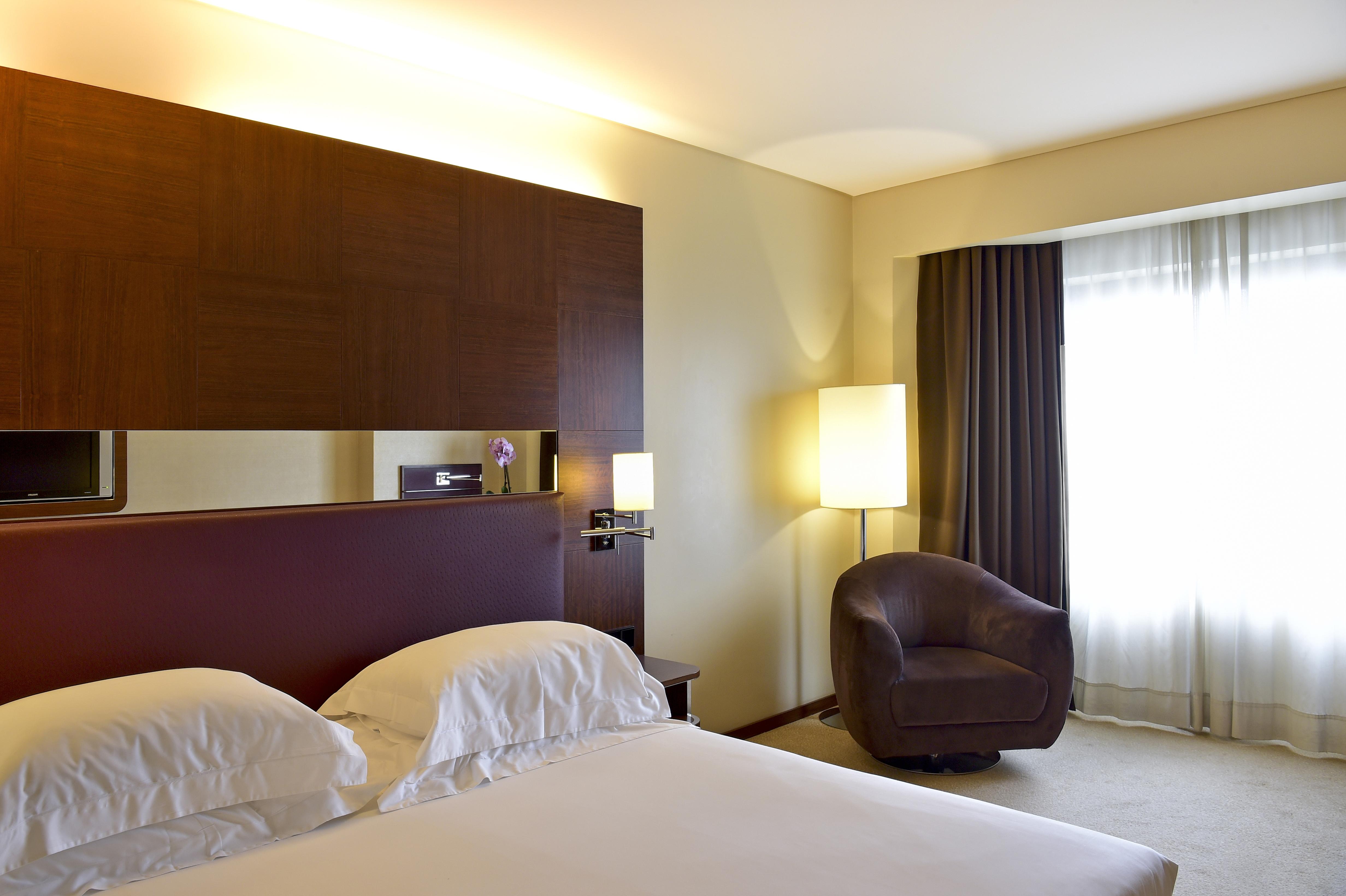 Porto Palacio Hotel By The Editory ภายนอก รูปภาพ A room at the hotel