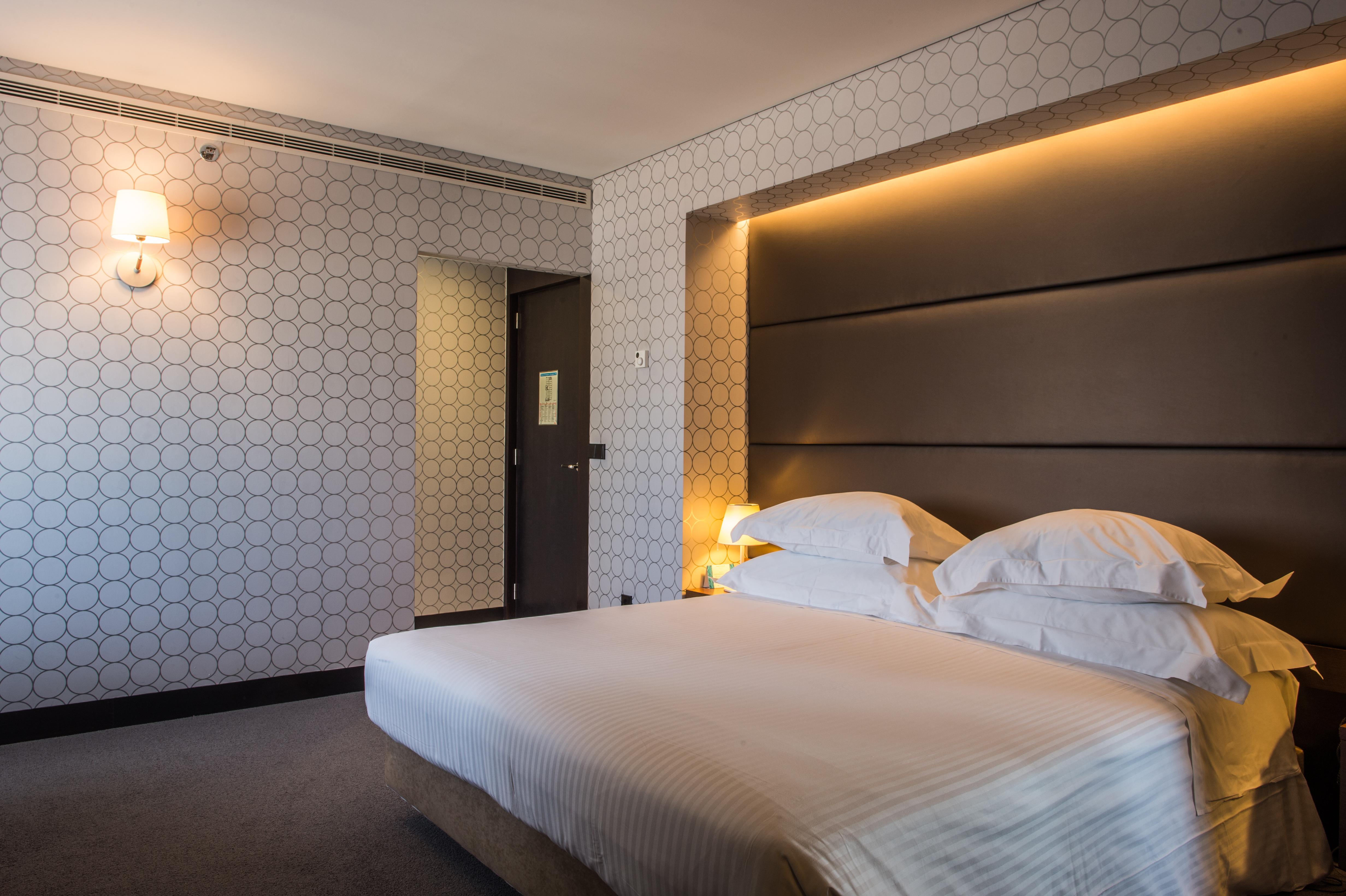 Porto Palacio Hotel By The Editory ภายนอก รูปภาพ A room at the hotel