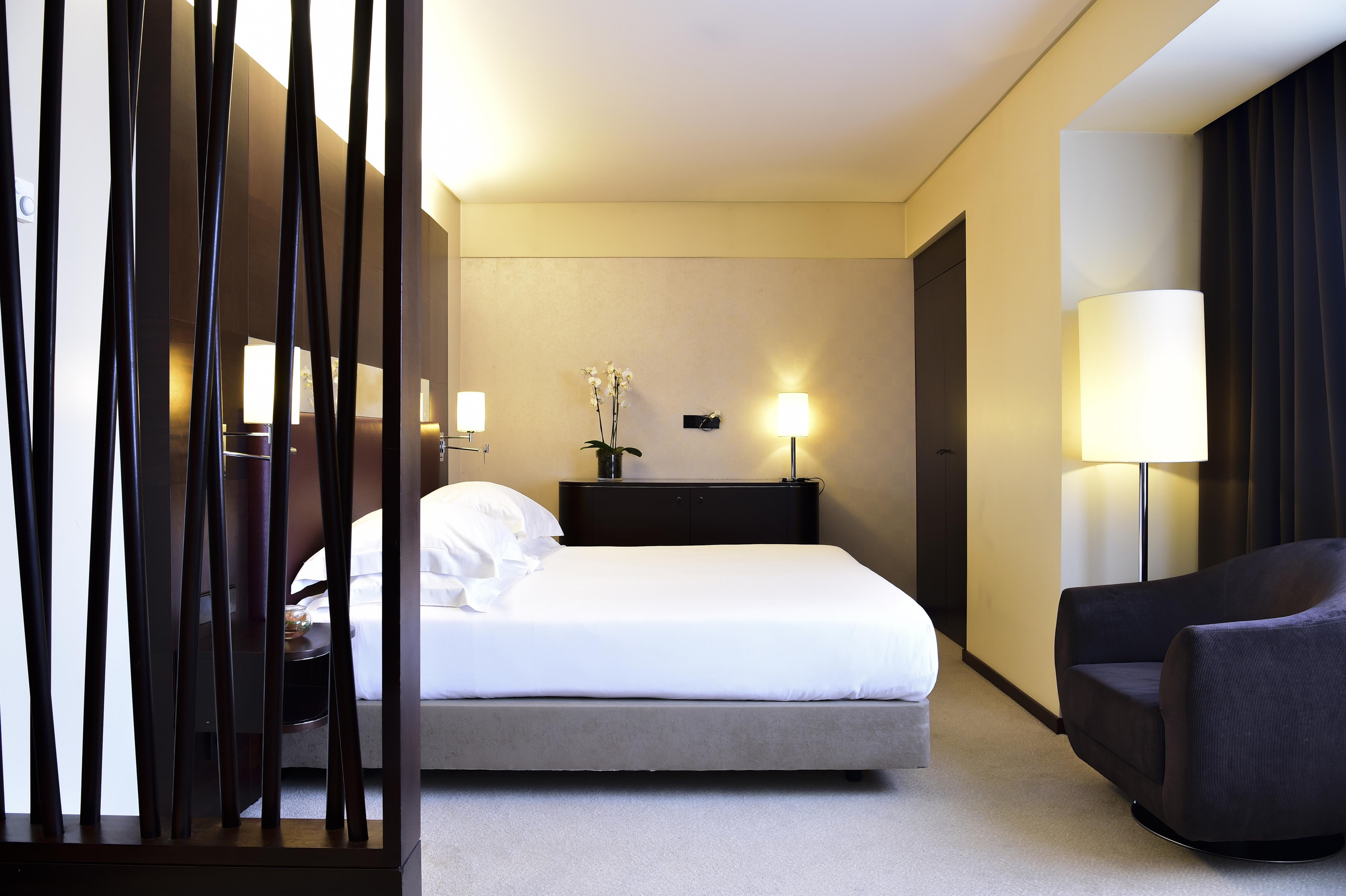 Porto Palacio Hotel By The Editory ภายนอก รูปภาพ A room at the Mandarin Oriental, Munich