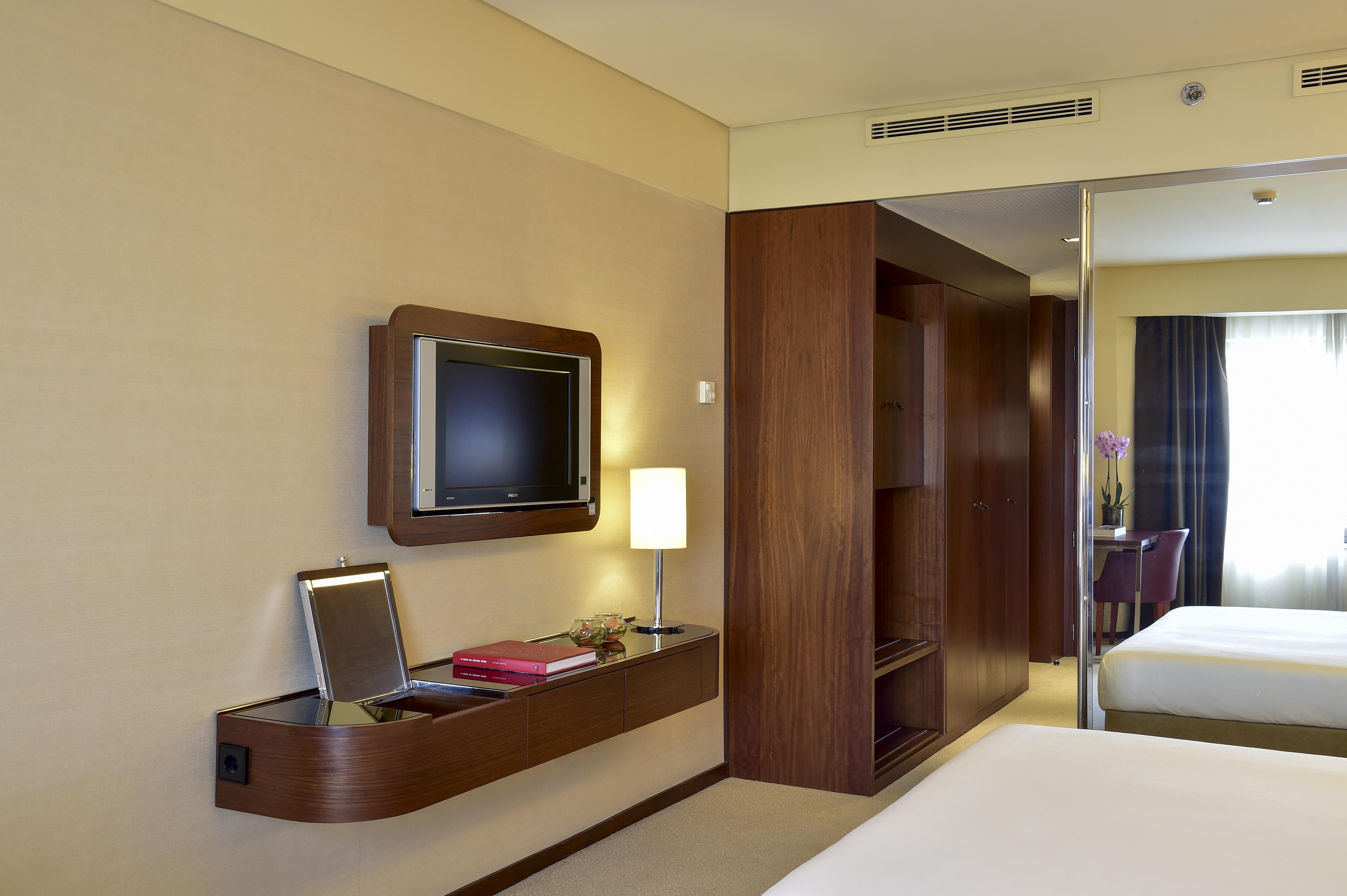 Porto Palacio Hotel By The Editory ภายนอก รูปภาพ A room at the hotel
