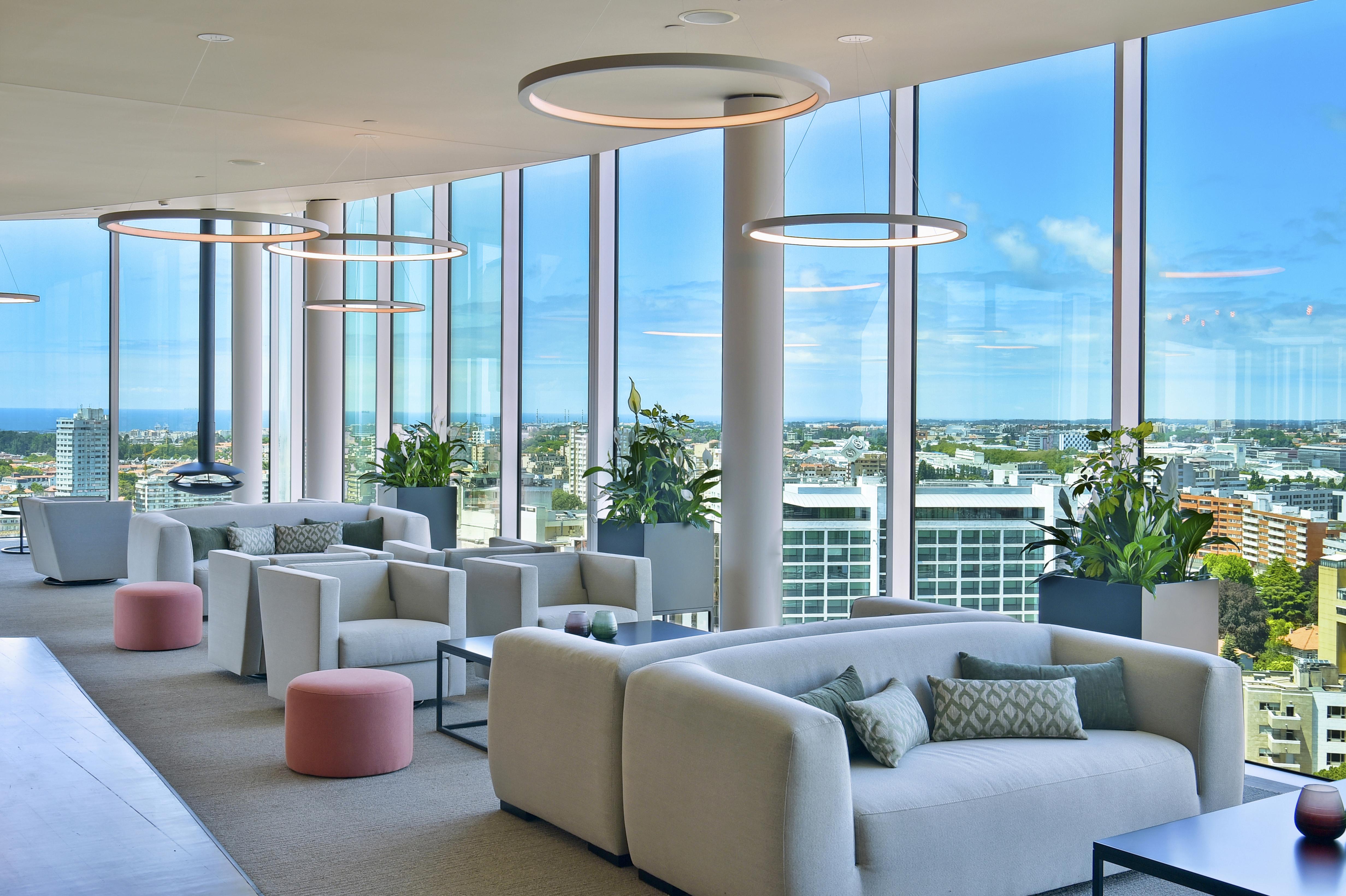 Porto Palacio Hotel By The Editory ภายนอก รูปภาพ Club Lounge at Gold Coast Airport